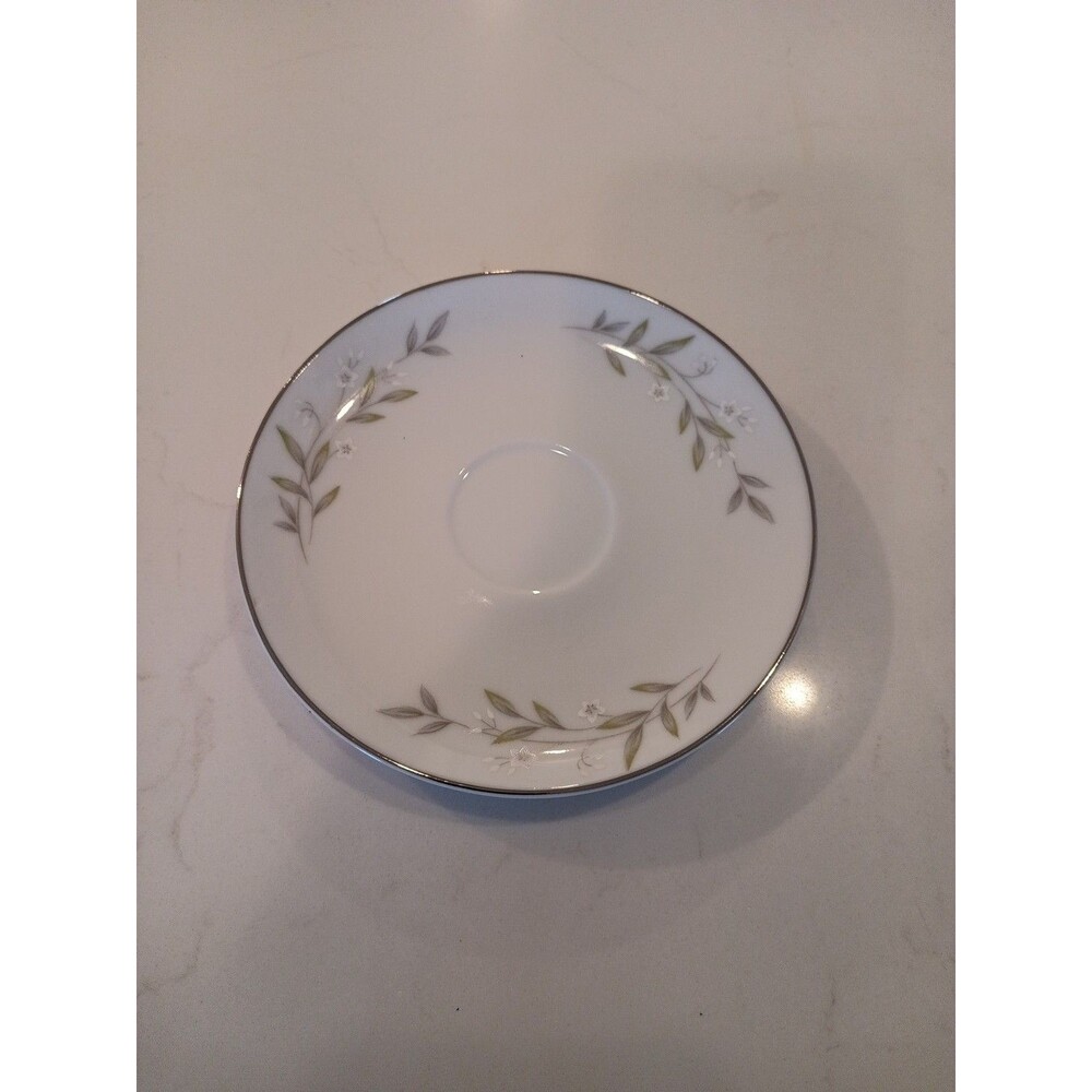 St. Regis #101 Fine China Saucer Plate Japan Vintage Discontinued Pattern